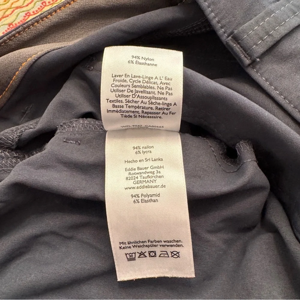 Eddie Bauer Men's Rainier Shorts Size 32 Grey